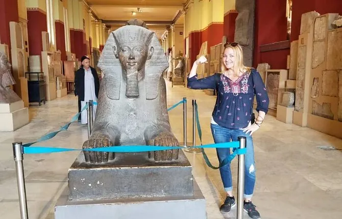 Private Guided Tour: Egyptian Museum in Cairo