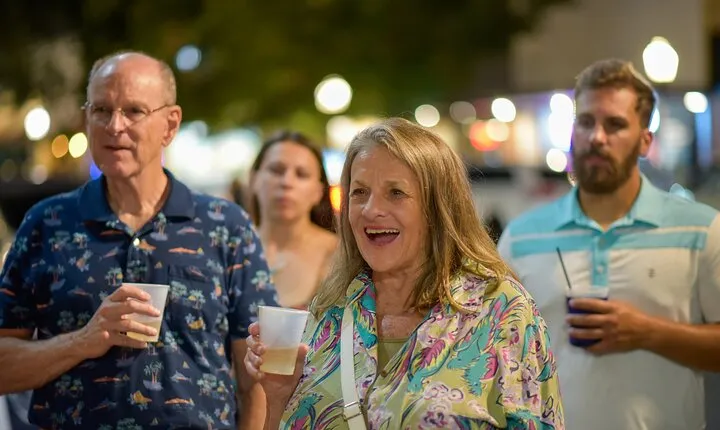 New Orleans Happy Hour Ghost Walking Tour Pub Crawl