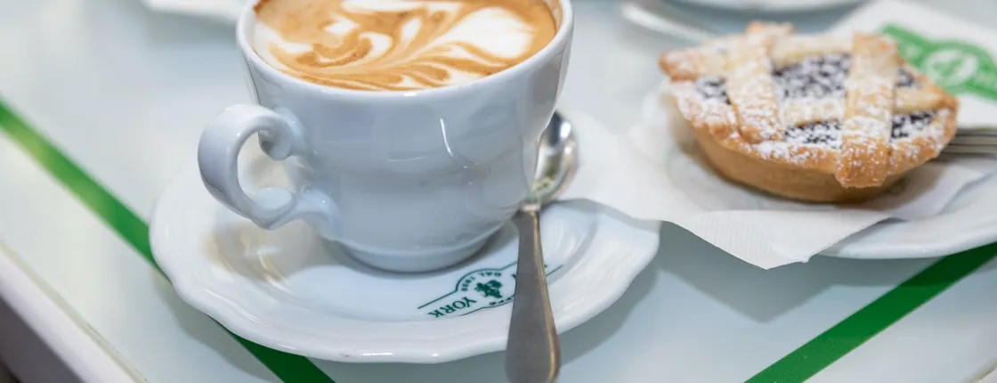 Lucca bike tour with sweet and savory tastings