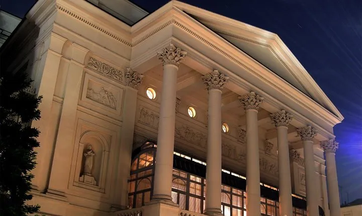 London West End and Royal Opera House Private Walking Tour