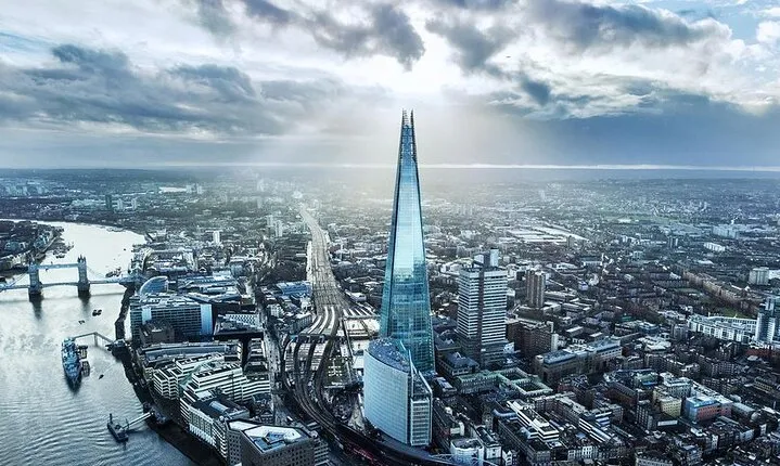 Go Up The Shard & London Landmark Walking Tour