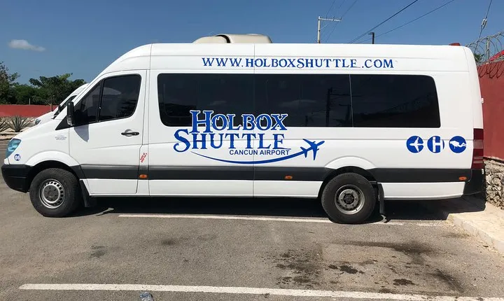 Chiquila Cancun Airport Private Shuttle 1 to 3 Person