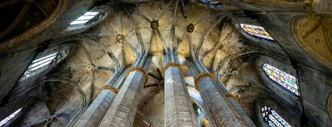 Santa María del Mar Guided Tour Through the Interior and Terraces