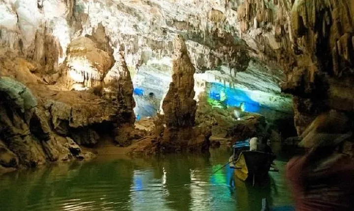 Phong Nha cave and Paradise cave from Dong Hoi