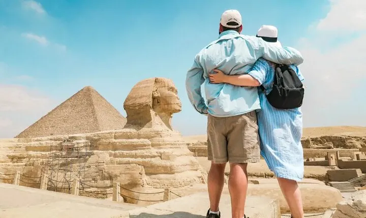 Hurghada: Cairo and Giza Highlights by mini Van with BBQ Lunch