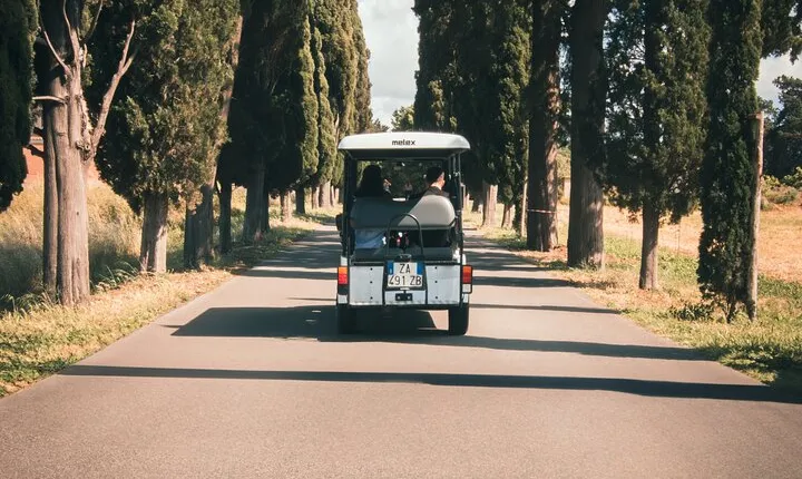Ancient Appia and Roman Catacombs Private Tour with Golf Cart