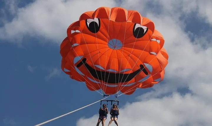 Parascending On Playa Chica