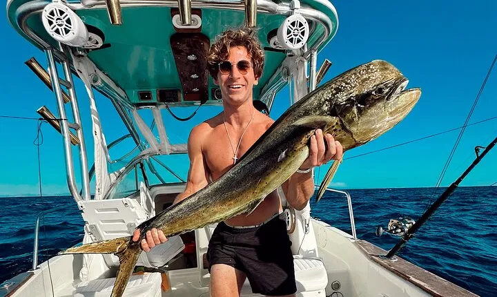3/4 Day Deep Sea Fishing Private Charter in Tamarindo