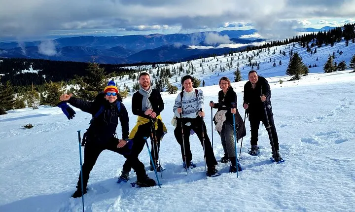 Snowshoeing Fun Tour from Cluj Napoca