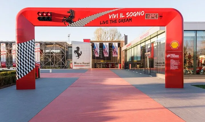 From Bologna: Small Group Motor valley Experience with lunch