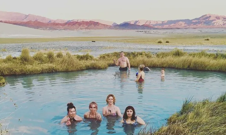 4-Hour Private Hidden Hot Springs Tour near Death Valley
