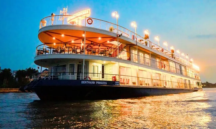 Ben Thanh Princess Luxurious Dining Cruise in Ho Chi Minh City