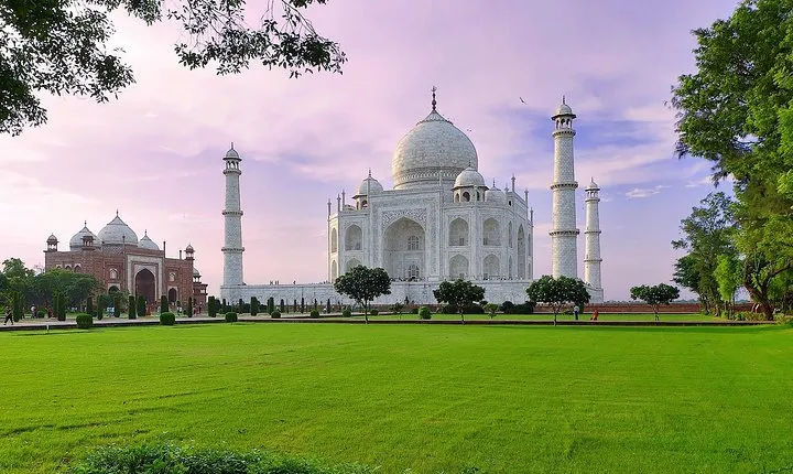 Exclusive: Taj Mahal & Abhaneri Step Wells Tour From Jaipur Including Lunch