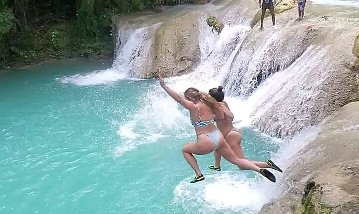 Bluehole, Secret Falls and Dunn's River Day Trip from Montego Bay