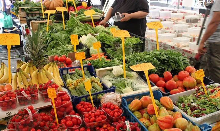 Trastevere and Jewish Ghetto Semi Private Tour MAX 6 PEOPLE GUARANTEED