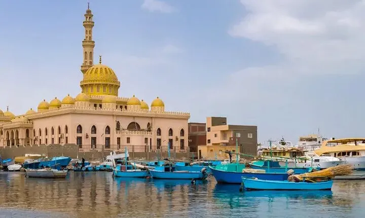 Tour of Hurghada Attractions Including Free Time for Shopping!