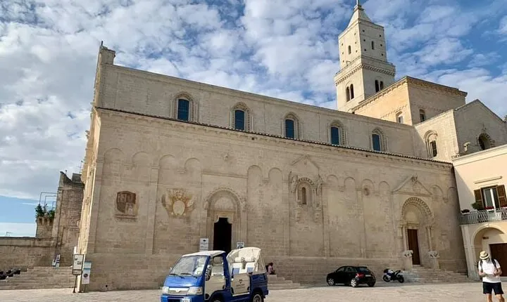 Ape Calessino Tour nei Sassi di Matera