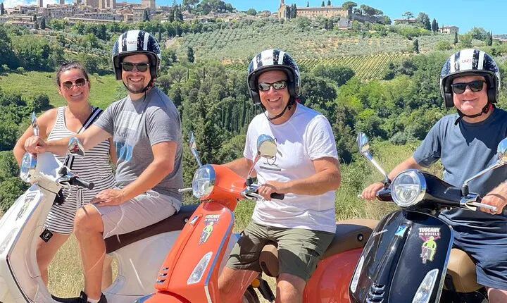 From San Gimignano: Tuscany Vespa Tour with Lunch & Wine Tasting
