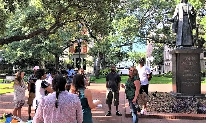 Welcome to Savannah Guided Walking Tour