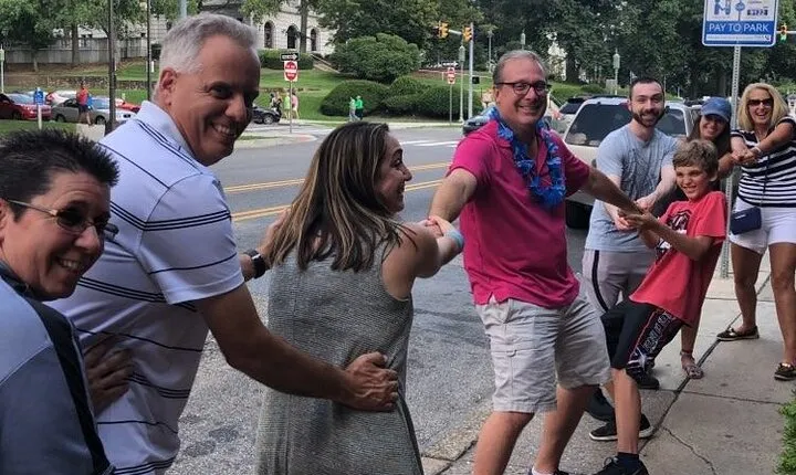 Scavenger Hunt in Providence by Wacky Walks
