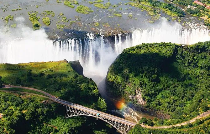4 Nights 5 Days Victoria Falls and Chobe National Park Safari
