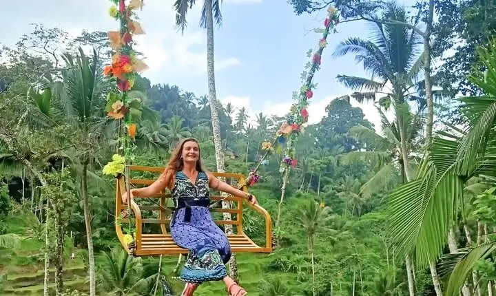 Ubud Tour : Jungle Swing - Campuhan Ridge Walk - Tegenungan Waterfall