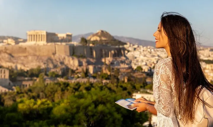 Acropolis Walking Tour