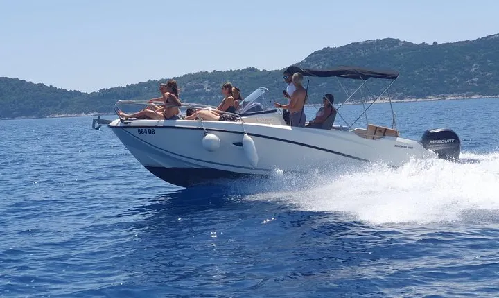 Full-Day Elafiti Islands Private Speed Boat Tour by Quicksilver 675