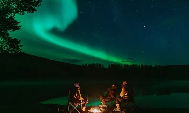 Experience the Magic of the Northern Lights in Lofoten