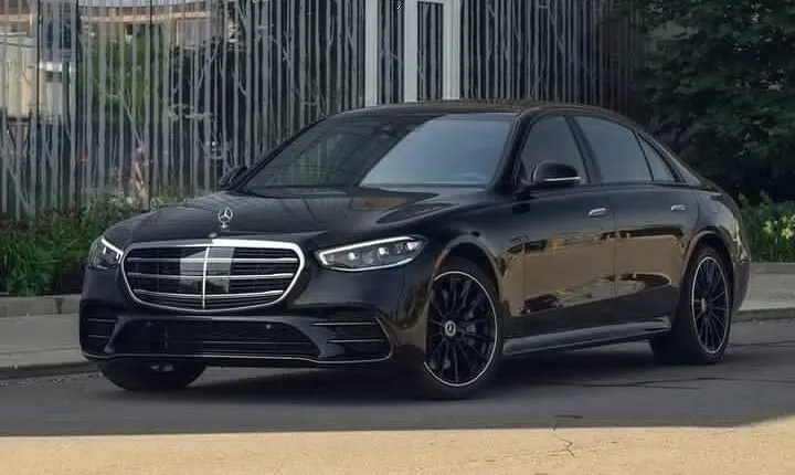 Luxury Car Departure from Central London to Stansted STN Airport