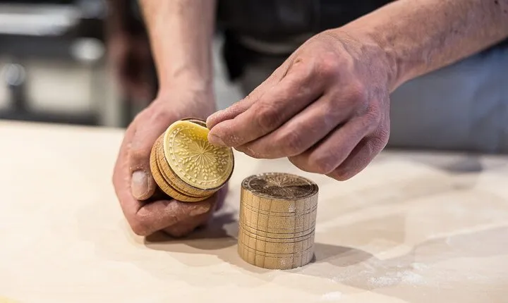 MaMa Florence: The Art of Corzetti - Hands-On Pasta Class