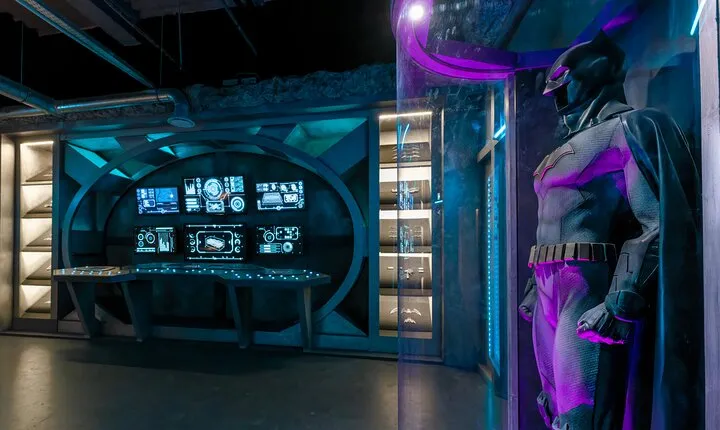 Batman Escape Game in Paris : Welcome to Gotham City !