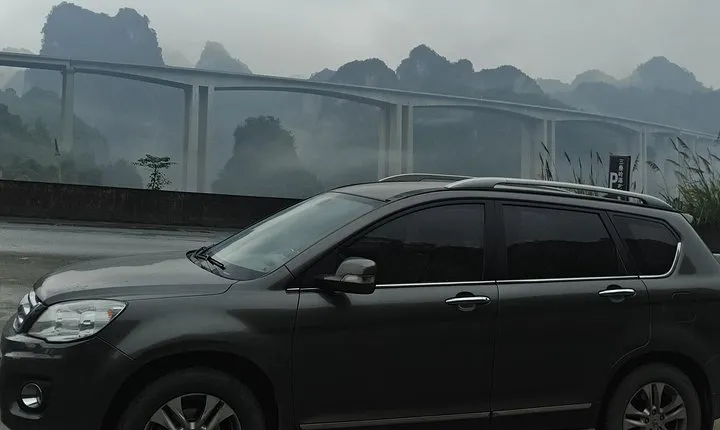 Kunming Changshui International Airport (KMG) to Kunming Train Station