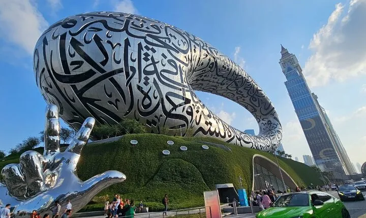 Dubai City Tour and Dhow Dinner Cruise Dinner