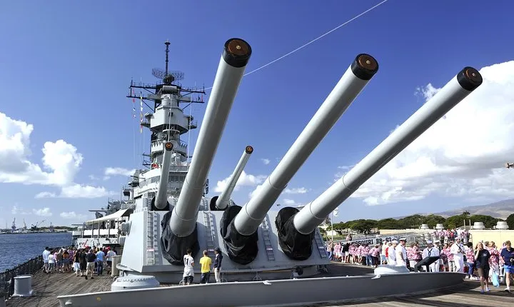USS Missouri and USS Arizona Pearl Harbor Private Tour