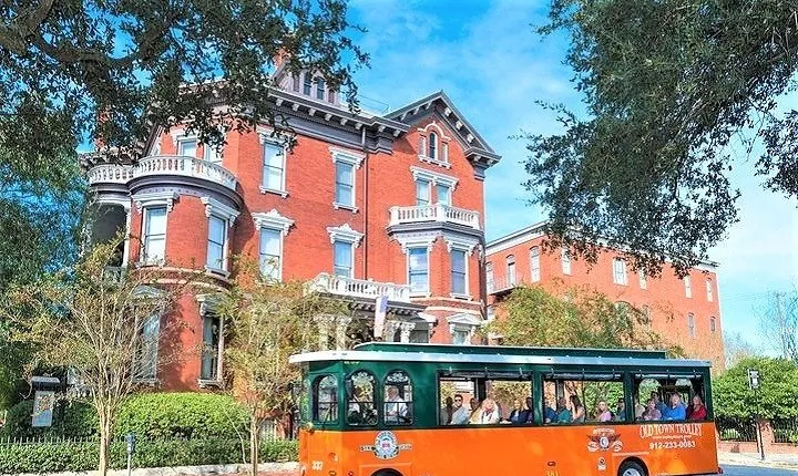 Savannah Hop-On Hop-Off Trolley Tour