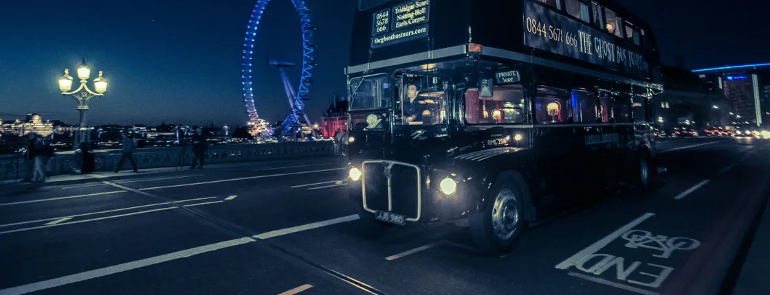 London ghost bus tour and comedy horror show