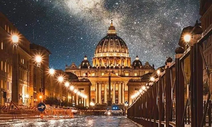 Skip-The-Line: Vatican & Sistine Chapel Guided Tour
