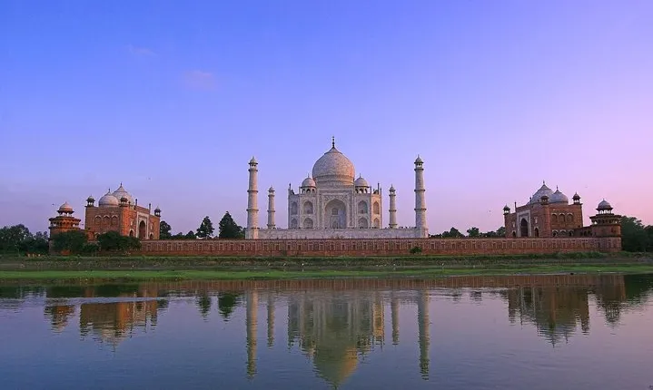 Day trip to Agra from Delhi
