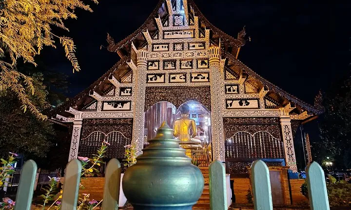 Evening Tuk-Tuk Escape in Chiang Mai