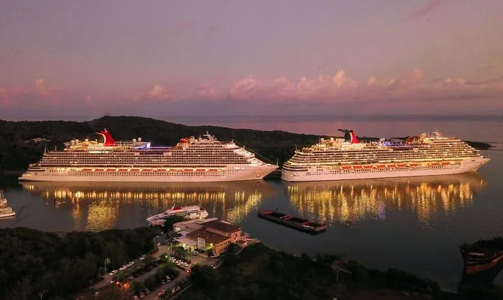 Private Transfer from La Ceiba hotels to Banana Coast Cruise Port