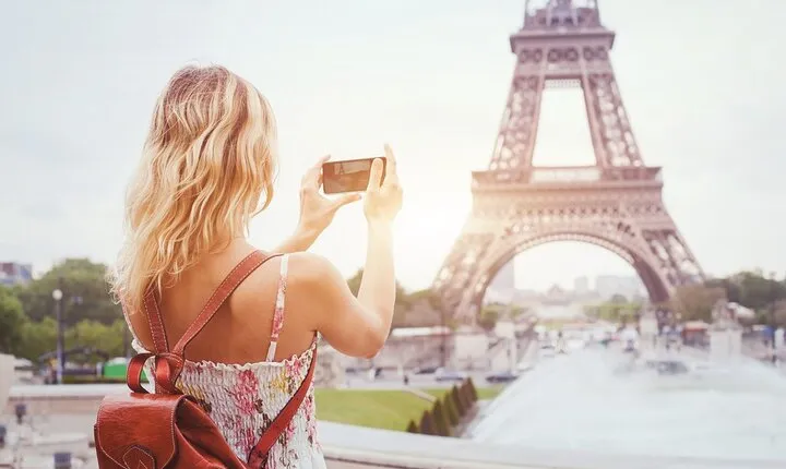 Little Rendezvous in France | 6D5N Private tour in Paris and Nice