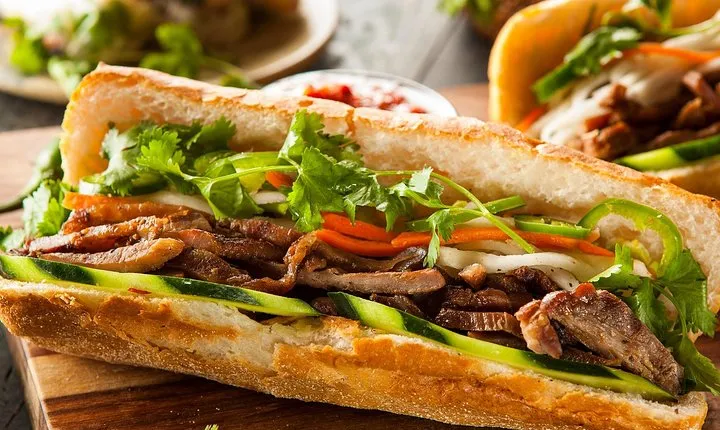 Street Food Discovery Tour