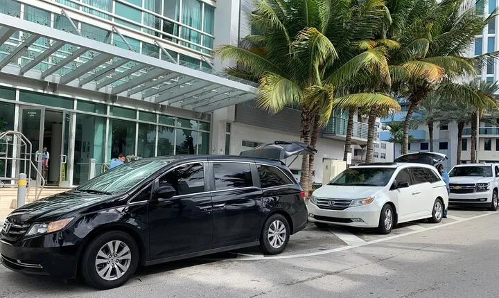 Private Transfer from Los Angeles Airport (LAX) to Garden Groove