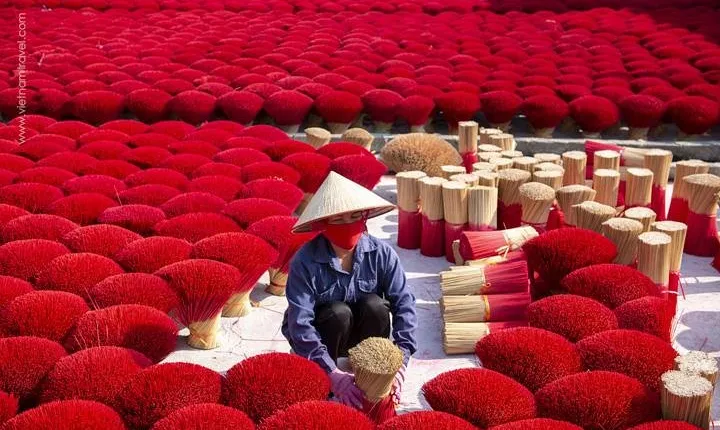 Hanoi Traditional Craft & Ancient Beauty (Day Trip)