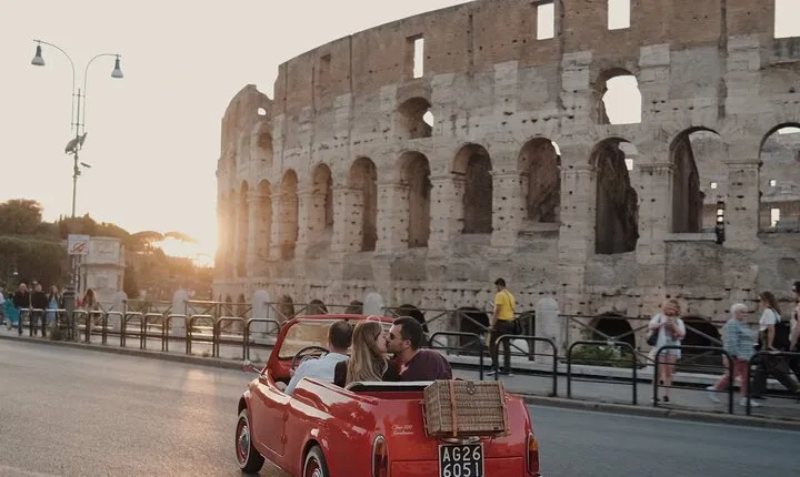 Vintage Fiat 500 Cabriolet: Rome's Highlight Semi Private Tour