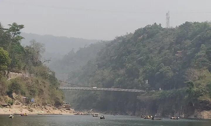 Private Tour: Sylhet Full-Day Tour of Jaflong and Lalakhal