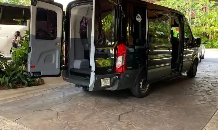 Orlando Sanford Intl Airport SFB Suttle service