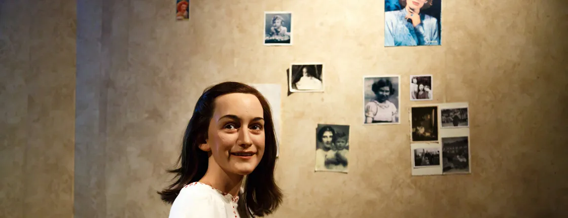 Amsterdam story of Anne Frank walking audio tour by mobile app
