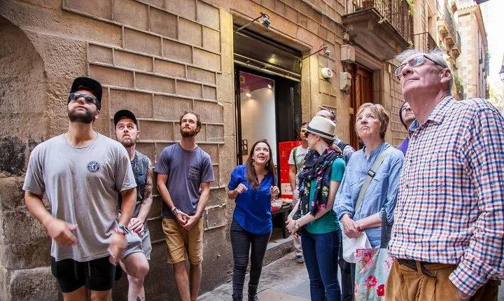 Barcelona Gothic Quarter's Deepest Secrets & Sangria